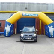 4 column inflatable arch for Michelin