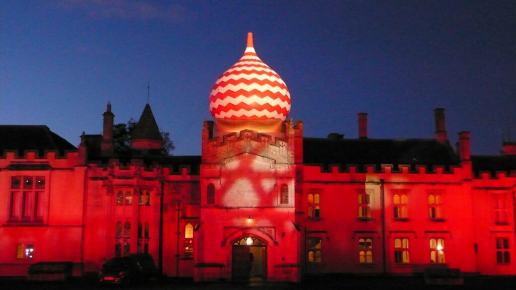 Bespoke inflatable shape