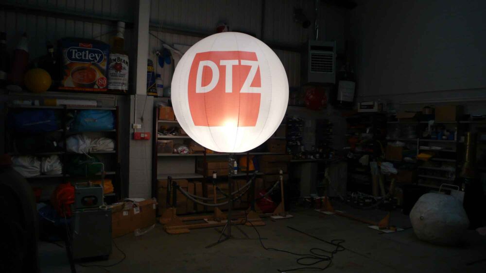 Internally lit sphere for DTZ