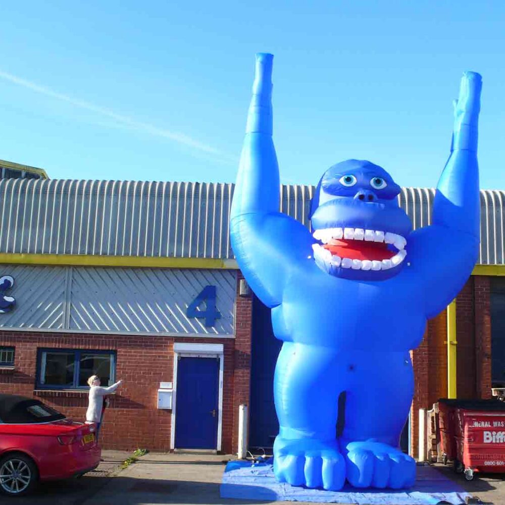 giant inflatable animal