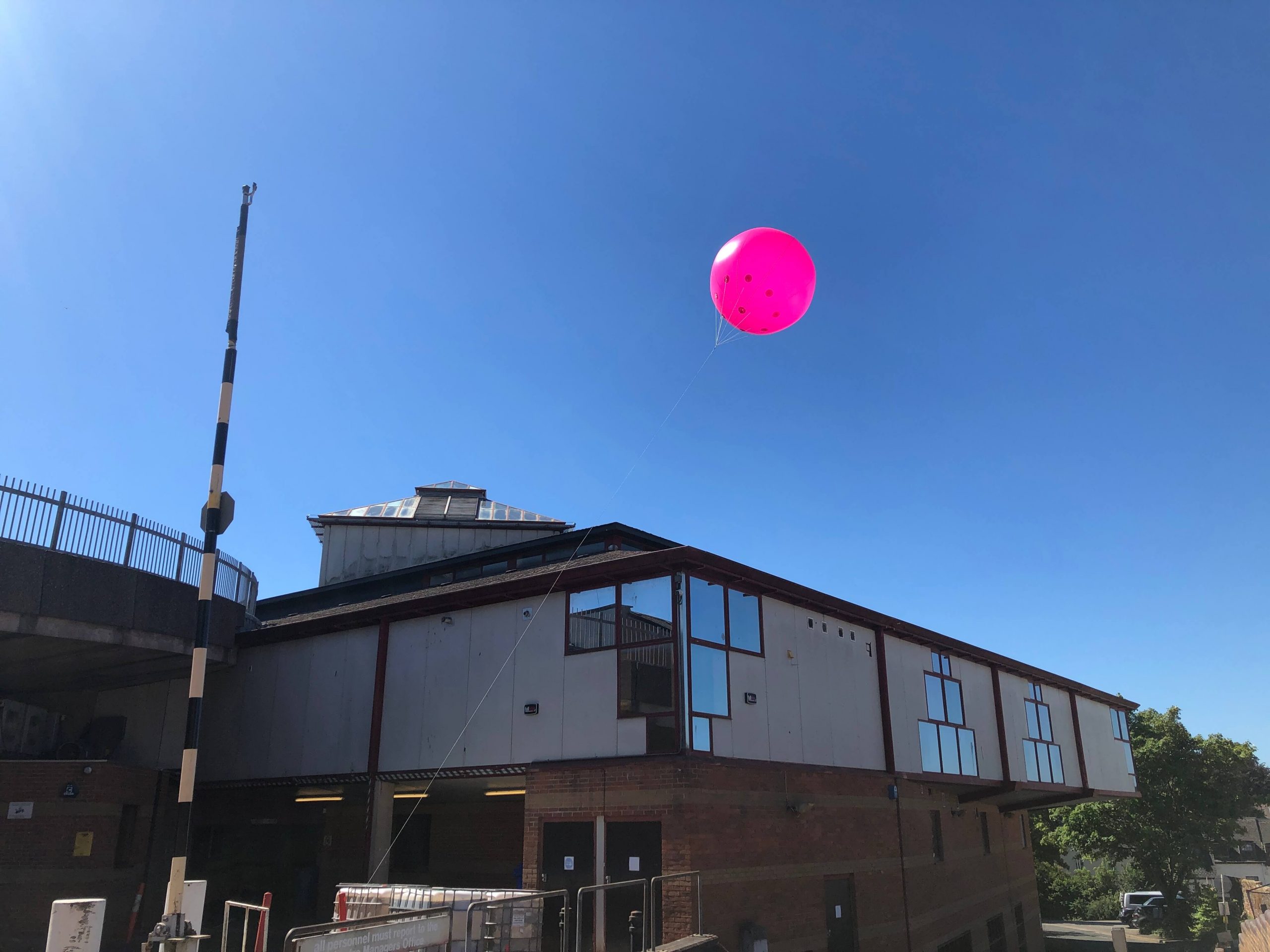 site marking helium-filled inflatable